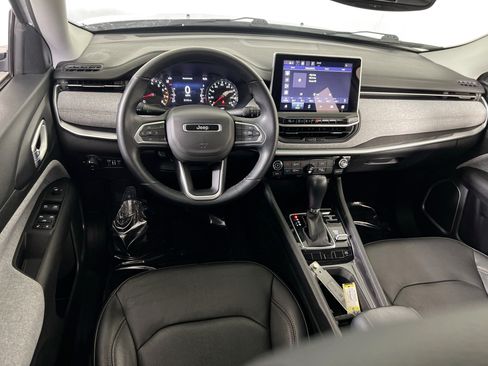 Used 2022 Jeep Compass Latitude AWD/4WD image 20