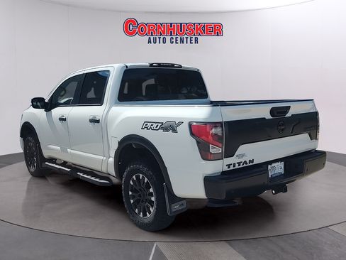 Used 2021 Nissan Titan PRO-4X w/ Pro-4x Convenience Package AWD/4WD image 5