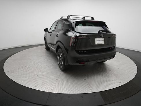 Certified 2026 Nissan Kicks SR w/ Cold Weather Package AWD/4WD image 33