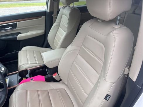 Used 2022 Honda CR-V Touring image 24