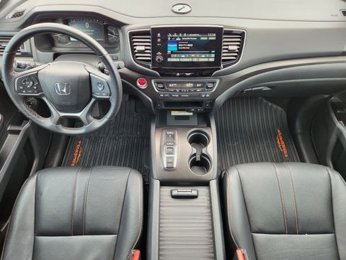 Used 2023 Honda Passport TrailSport image 26