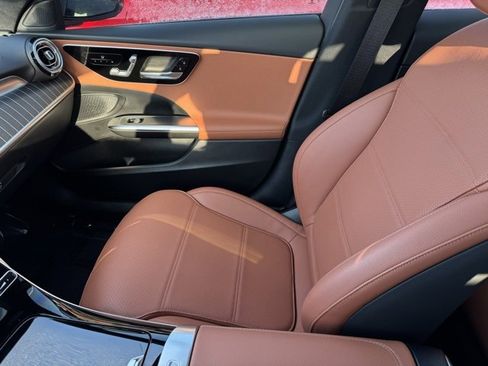 Used 2023 Mercedes-Benz C 300 4MATIC Sedan image 23