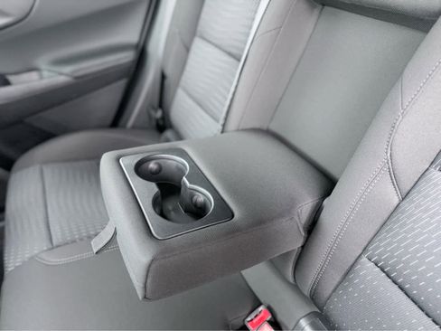 New 2026 Chevrolet Equinox LT w/ Safety and Technology Package image 32