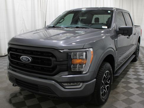 Used 2022 Ford F150 XLT w/ Equipment Group 302A High image 38