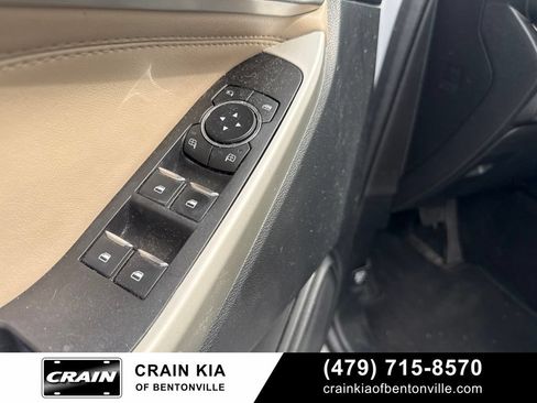 Used 2021 Ford Explorer Limited w/ Equipment Group 301A RWD image 16