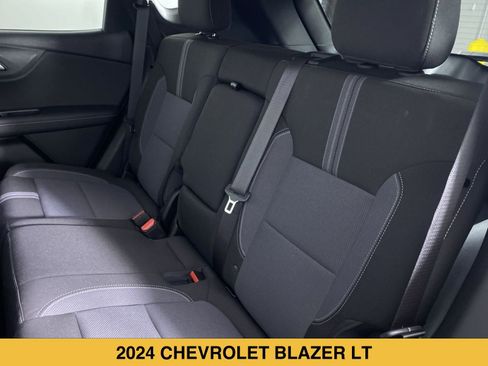 Certified 2024 Chevrolet Blazer LT w/ Convenience Package FWD image 12