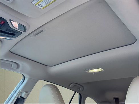 Used 2020 Subaru Outback Limited image 18