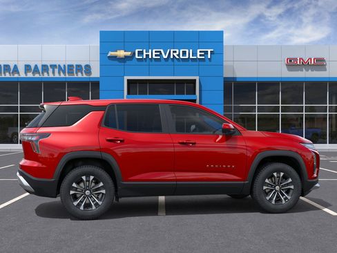 New 2026 Chevrolet Equinox LT w/ Convenience Package II image 6