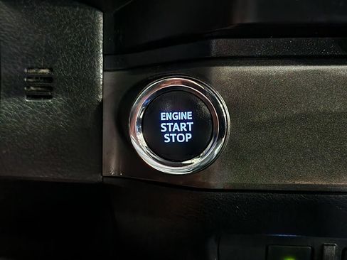 Used 2021 Toyota Tacoma TRD Sport w/ Technology Package RWD image 41