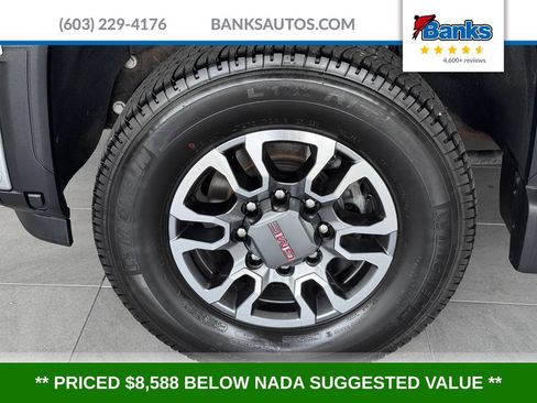 Used 2025 GMC Sierra 2500 SLE w/ SLE Value Package; AWD/4WD image 4