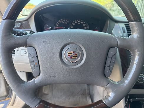 Used 2008 Cadillac DTS Performance FWD image 15