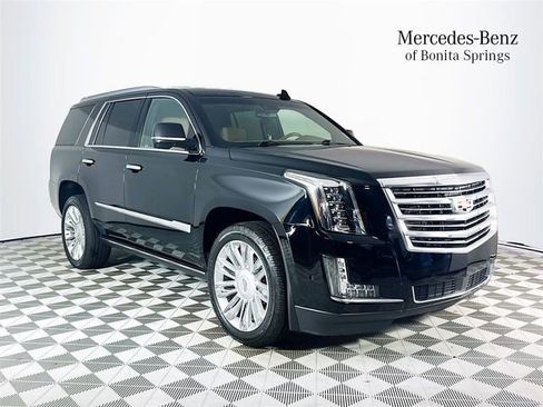 Used 2017 Cadillac Escalade Platinum AWD/4WD image 1