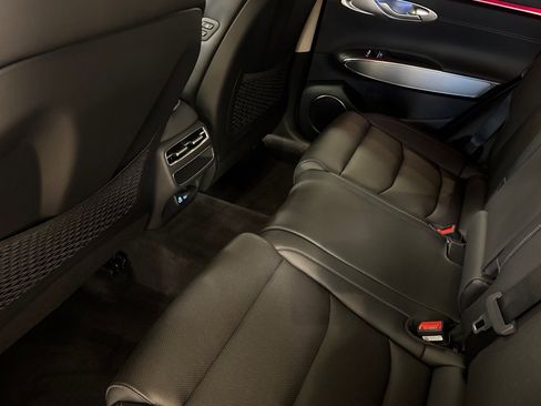 New 2026 Genesis GV70 2.5T Select AWD/4WD image 12
