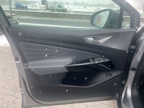 Certified 2023 Volkswagen ID.4 Pro S image 12