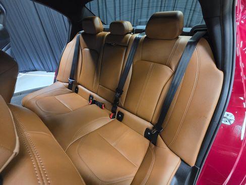 Used 2022 Alfa Romeo Giulia Ti image 28