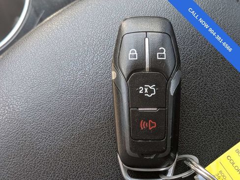Used 2017 Ford Edge SEL w/ Cargo Accessory Package FWD image 32