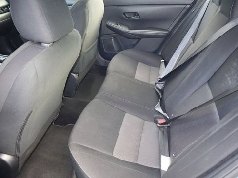 Certified 2025 Nissan Sentra SV FWD image 21