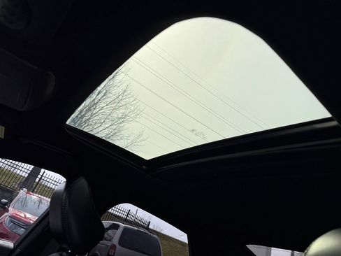 Used 2020 Lincoln MKZ Reserve w/ Monochromatic Package FWD image 13