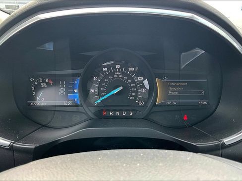 Used 2019 Ford Edge Titanium w/ Equipment Group 301A AWD/4WD image 13