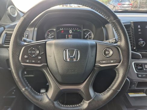 Certified 2023 Honda Passport EX-L image 19