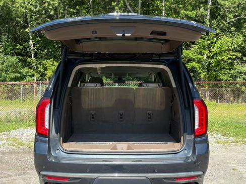 Used 2021 GMC Yukon Denali AWD/4WD image 14