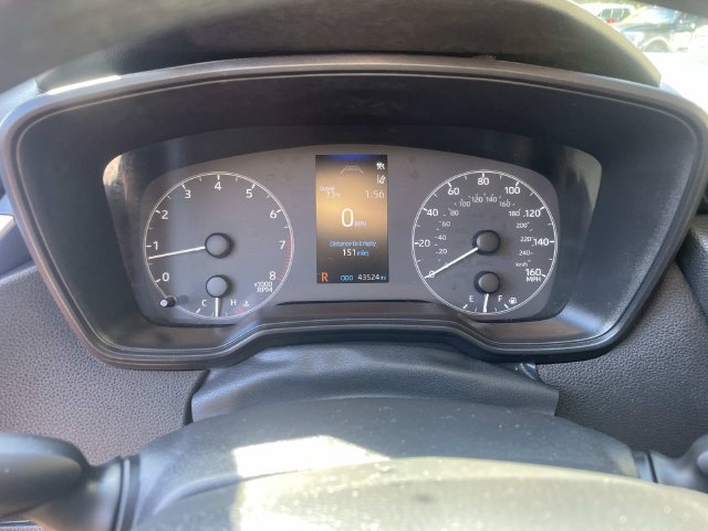 Used 2025 Toyota Corolla LE FWD image 33