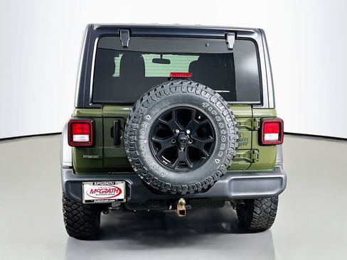 Used 2022 Jeep Wrangler Unlimited Sport AWD/4WD image 16
