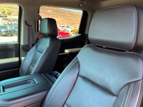 Used 2020 Chevrolet Silverado 1500 LT Trail Boss AWD/4WD image 16