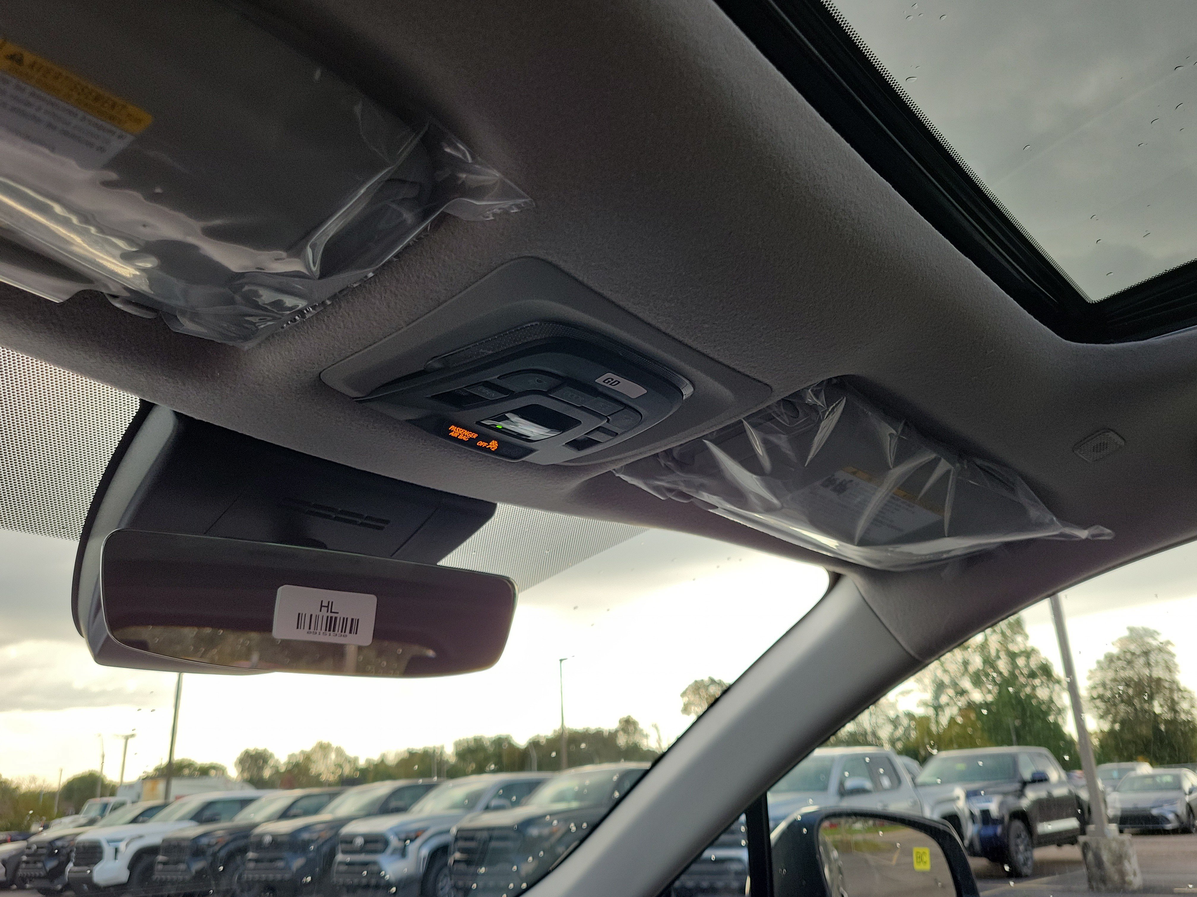 New 2026 Toyota Corolla Cross LE w/ Moonroof Package FWD image 29