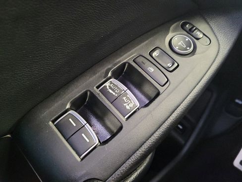 Used 2018 Honda Accord Sport image 27