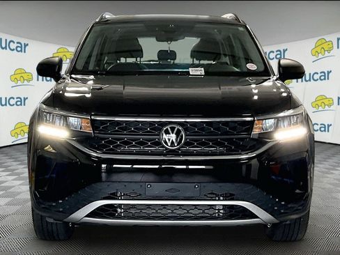Used 2024 Volkswagen Taos S AWD/4WD image 2