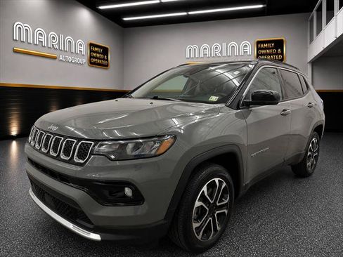 Certified 2024 Jeep Compass Limited AWD/4WD image 15
