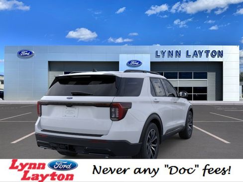 New 2026 Ford Explorer ST-Line RWD image 8