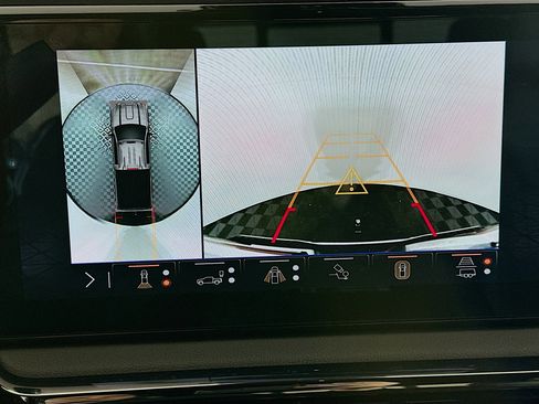 Used 2024 GMC Sierra 2500 AT4 w/ AT4 Premium Plus Package image 22