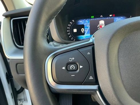 Certified 2024 Volvo XC60 B5 Core w/ Protection Package Premier AWD/4WD image 18