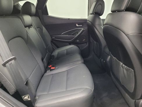 Used 2018 Hyundai Santa Fe Sport FWD image 19
