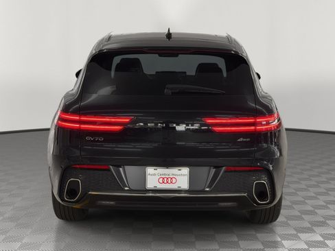 Used 2022 Genesis GV70 2.5T w/ Advanced Package AWD/4WD image 10