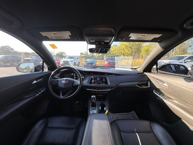 Used 2019 Cadillac XT4 Sport FWD image 2