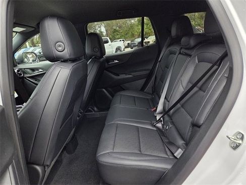 New 2026 Chevrolet Equinox LT image 16