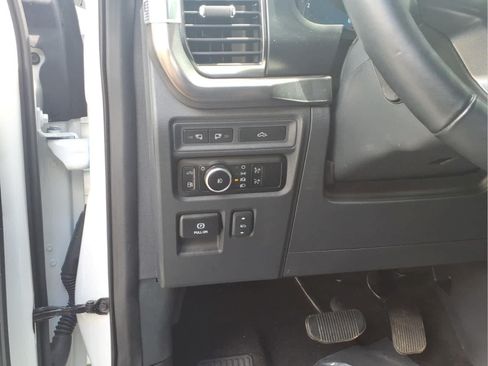 Used 2024 Ford F150 Platinum w/ Equipment Group 702A High AWD/4WD image 14
