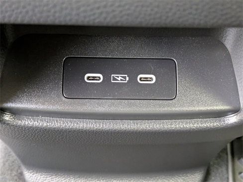 Used 2025 Honda CR-V EX-L image 15