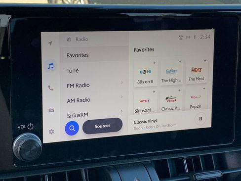 Used 2025 Toyota RAV4 LE image 21