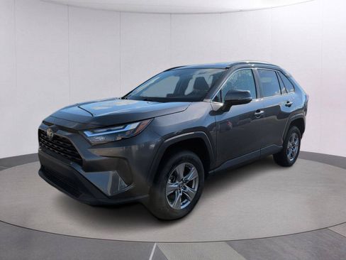 Used 2024 Toyota RAV4 XLE FWD image 1
