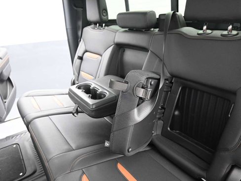 Used 2024 GMC Sierra 2500 AT4 w/ AT4 Premium Plus Package image 24