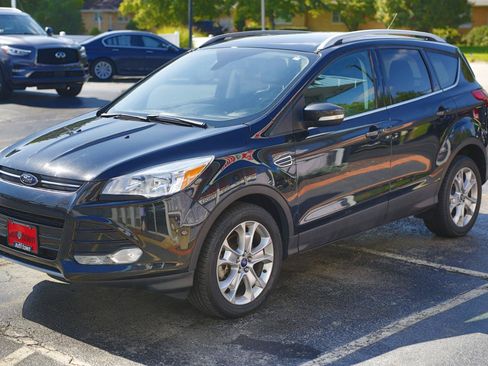 Used 2015 Ford Escape Titanium AWD/4WD image 3