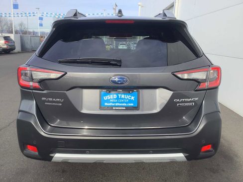 Used 2023 Subaru Outback Touring image 5