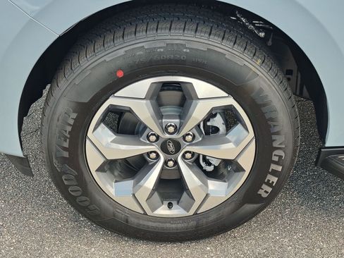 New 2027 Ford Expedition Active RWD image 13