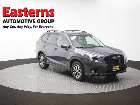 Used 2022 Subaru Forester Premium AWD/4WD image 53