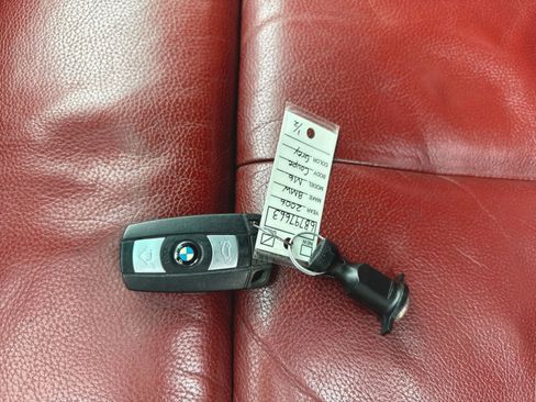 Used 2006 BMW M6 Coupe RWD image 36