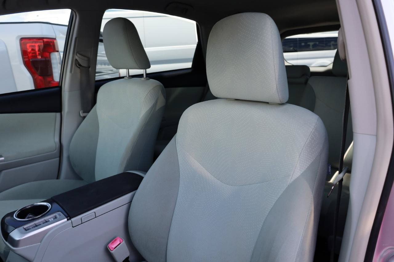 Used 2012 Toyota Prius V FWD image 6